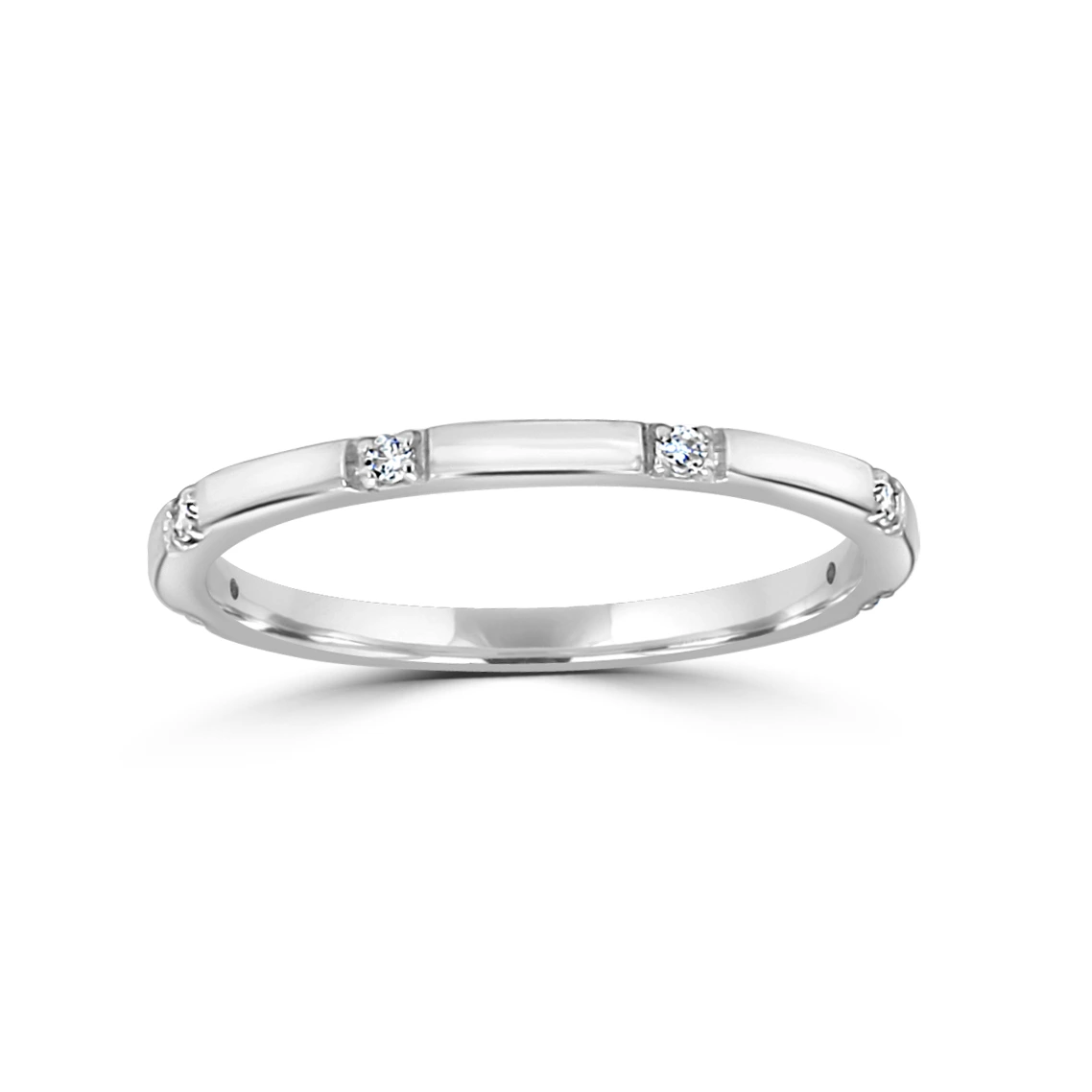 White Gold Classic Style Diamond Wedding Ring