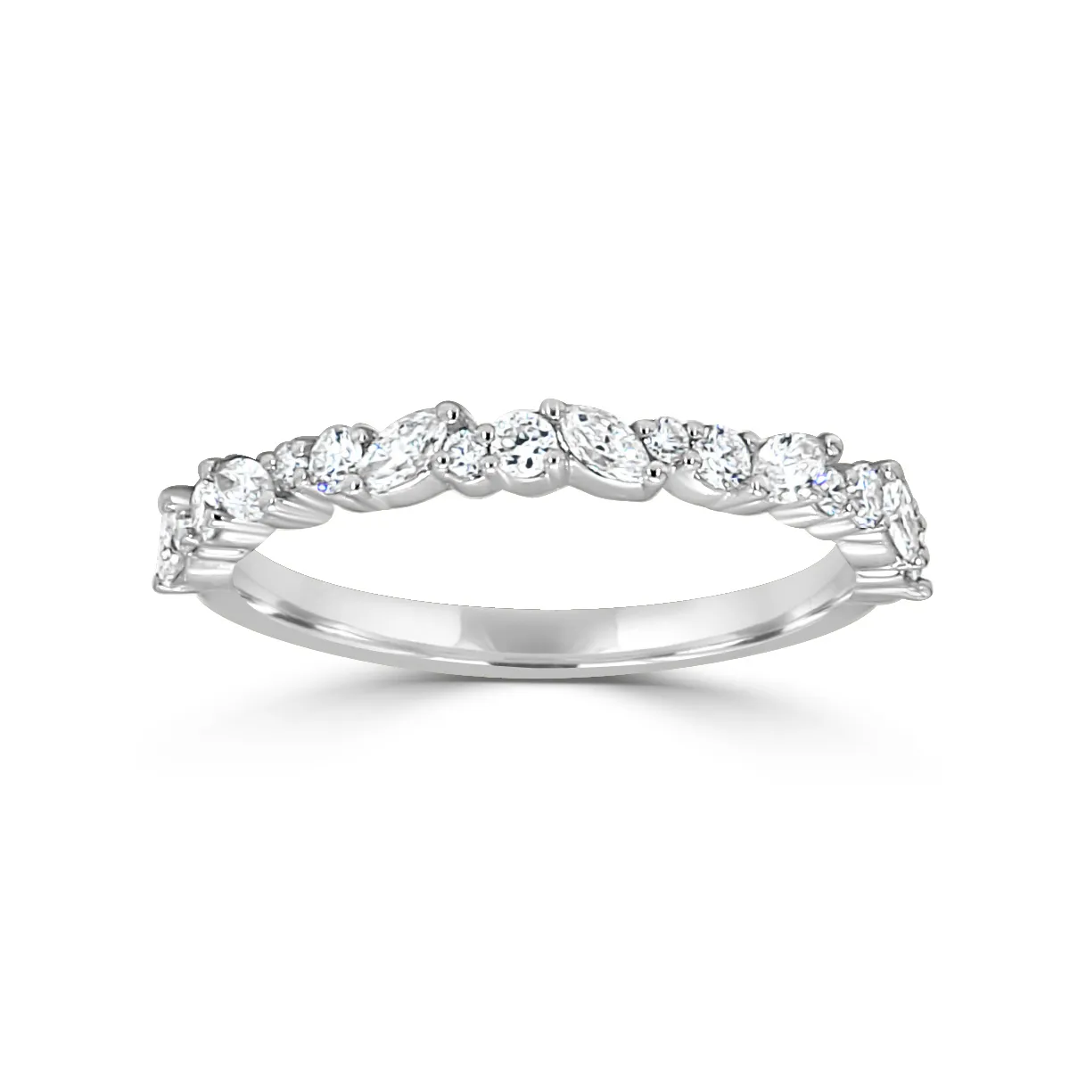 Platinum Laurel Lei Petite