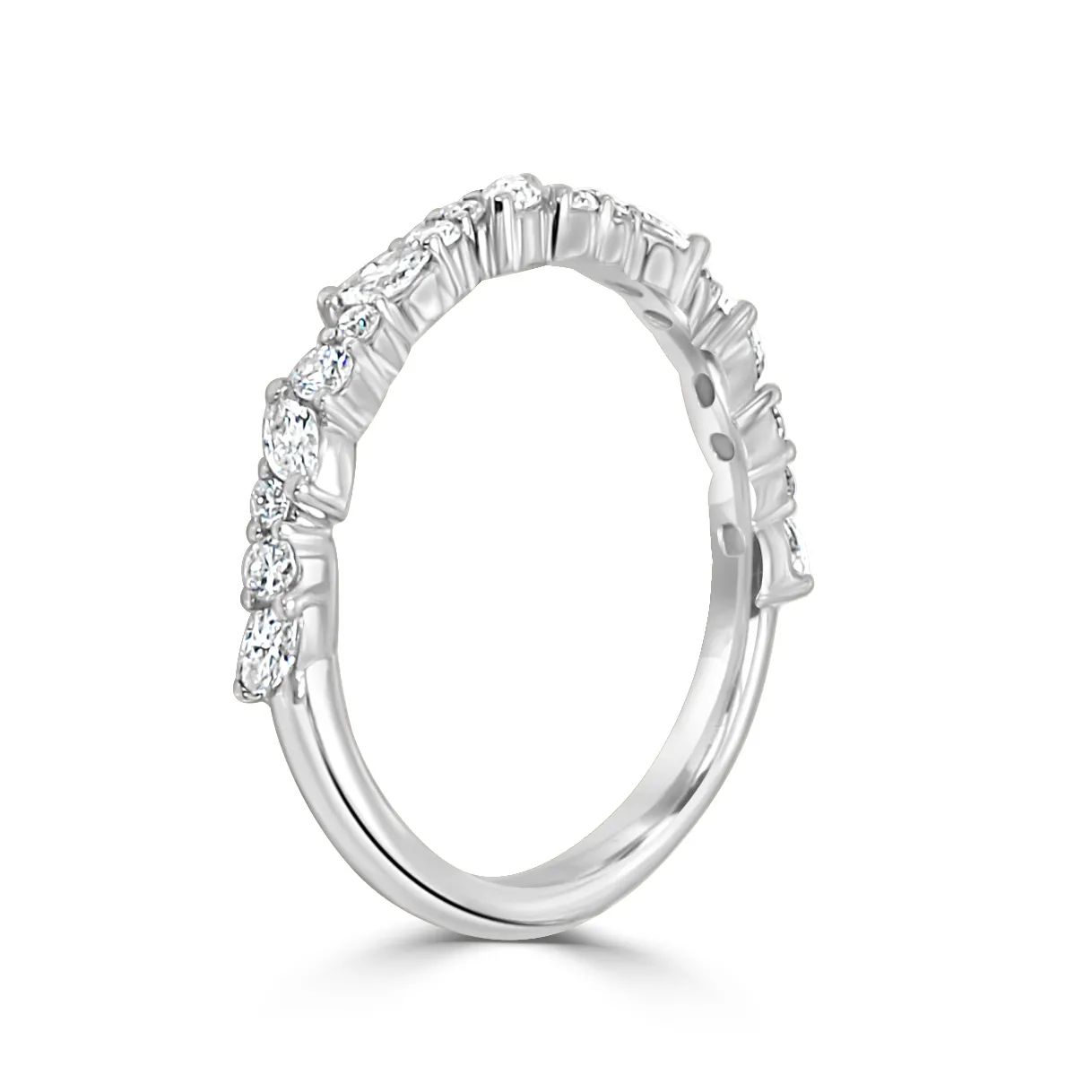 Platinum Laurel Lei Petite jewelry store near me