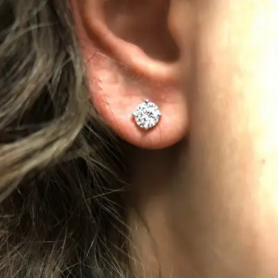 White Gold Natural Diamond Stud Earrings jewelry store near me