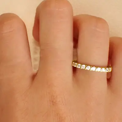 Yellow Gold Bar-Set Round Brilliant Diamond Wedding Band jewelry Wabash avenue