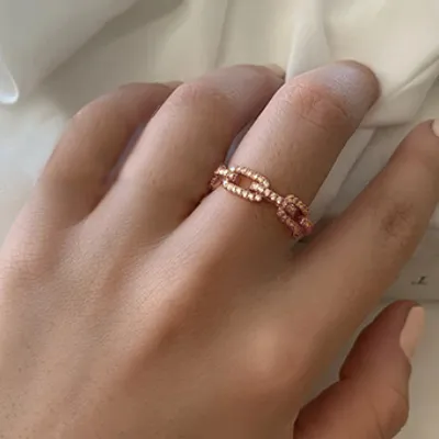 Rose Gold Pave Chain Eternity Wedding Ring In Napa California jewelry store near me