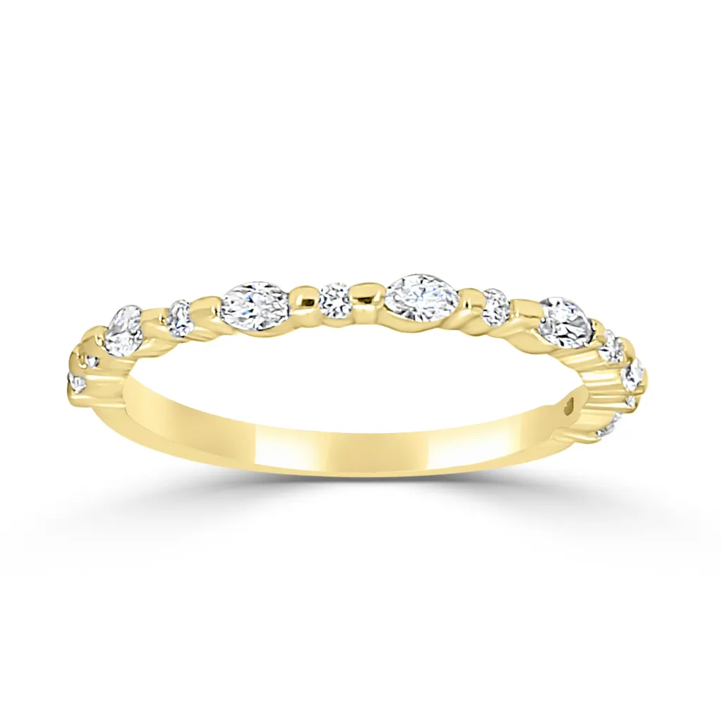 Yellow Gold A Perfect Ring Gift On Wedding Or Anniversary