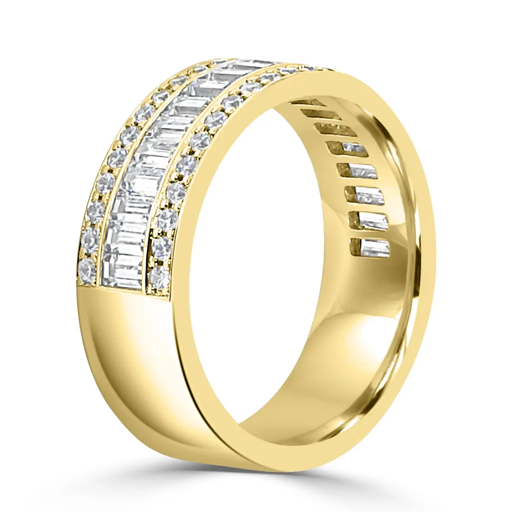 Yellow Gold Thick Round Diamond Wedding Band jewelry Wabash avenue