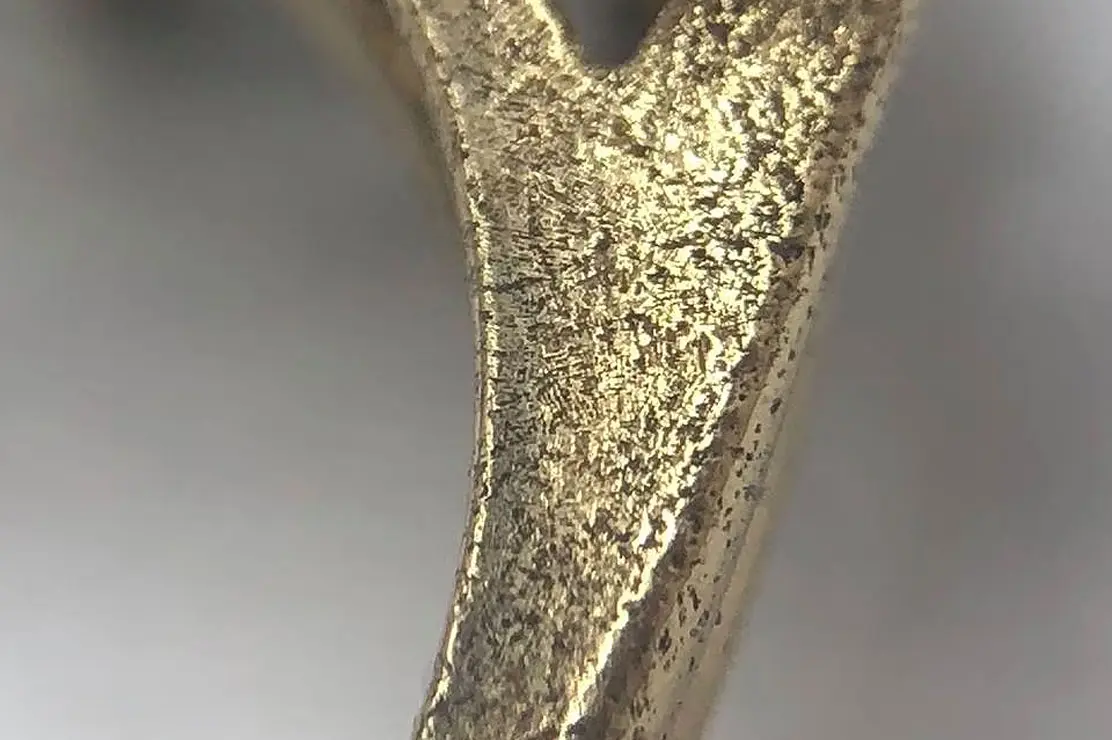 The Chlorine Connection: Chemical De-Icers and Gold Alloys