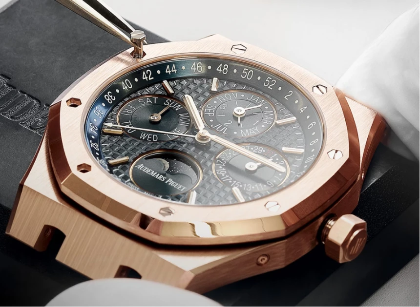 luxury watch cleaning kit