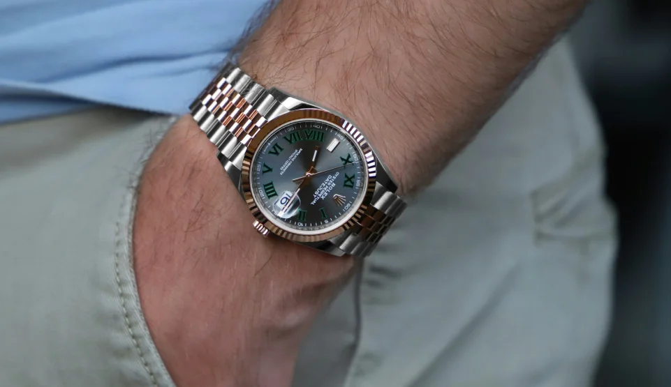 Watch Mobile