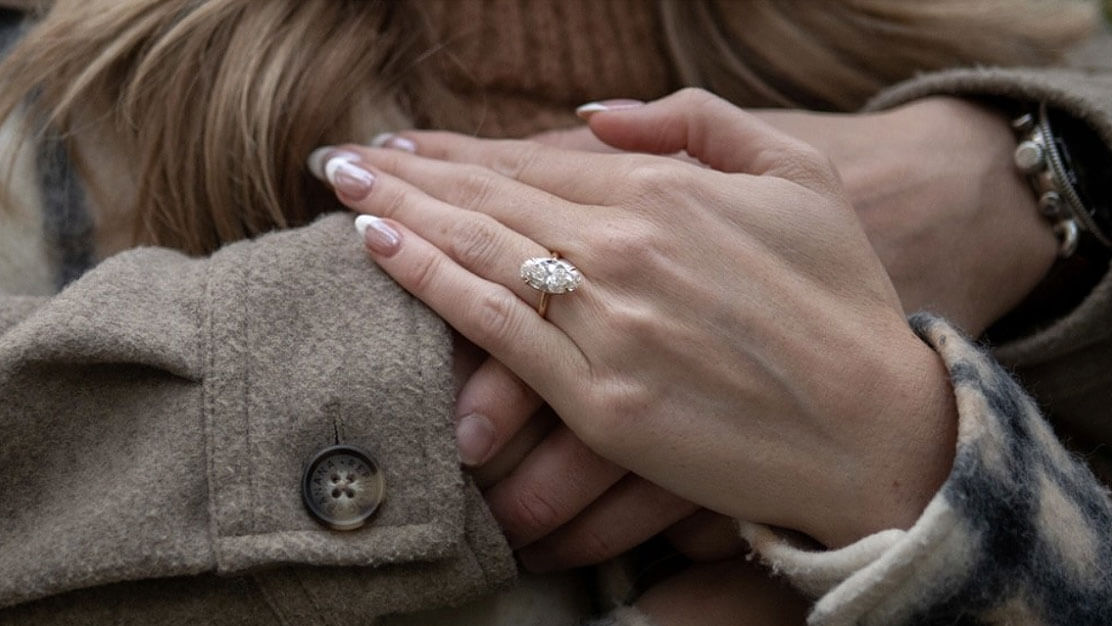 Custom Engagement Rings Chicago Couples Adore for Their One-of-a-Kind Love Stories